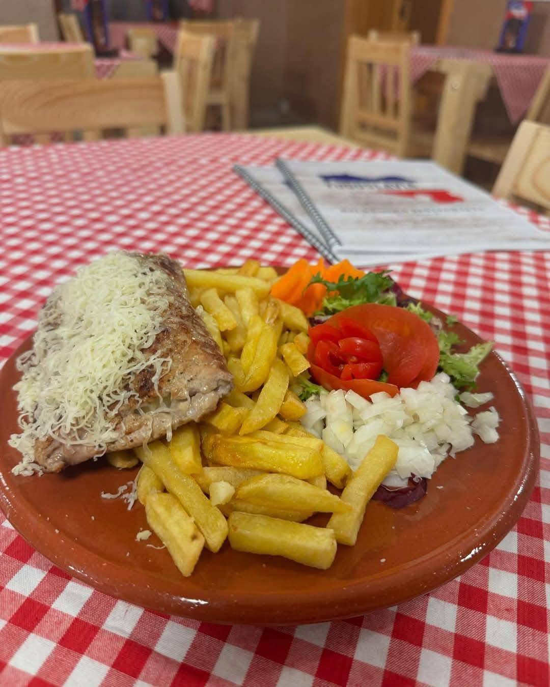 restauracia yugoslavia plate